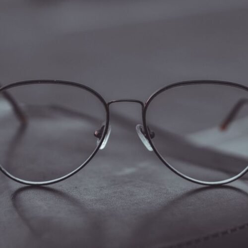 Metal-frame glasses