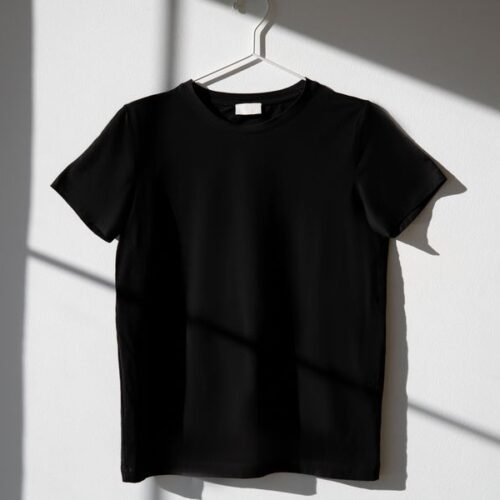 Essential black T-shirt